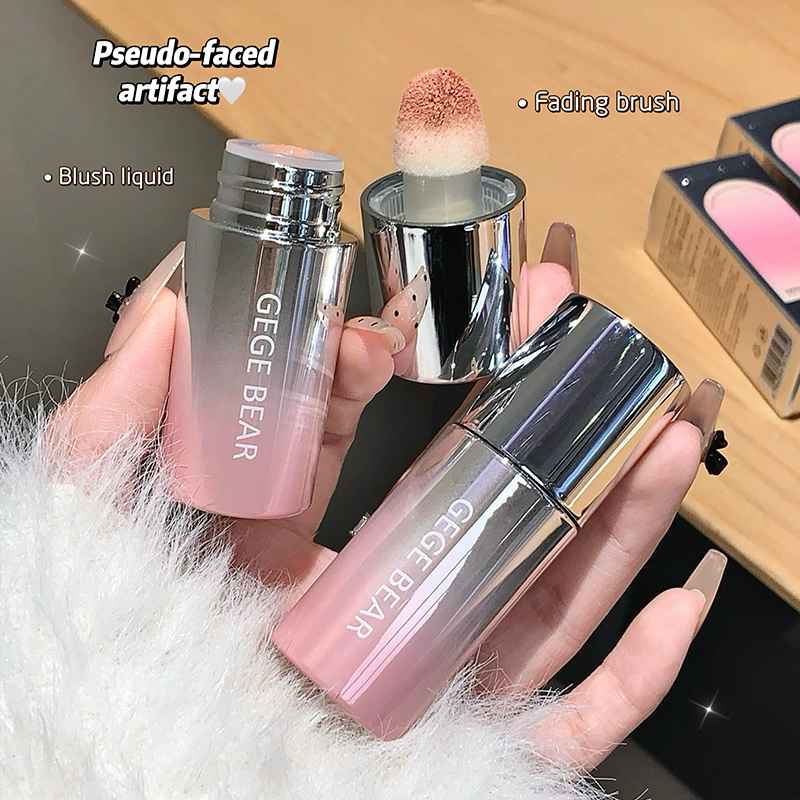 Hand holding makeup blush with 'GEGE BEAR' branding on a blurred background