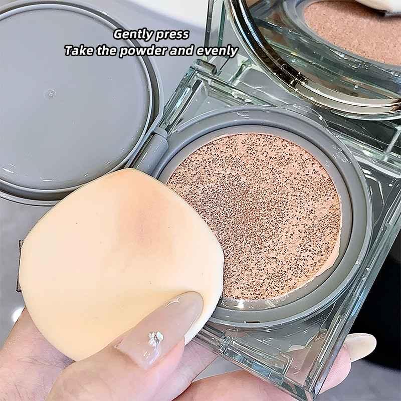 Gege Bear matte cushion liquid foundation showing detailed sponge and soft applicator puff inside a light blue container, highlighting texture and packaging design.
