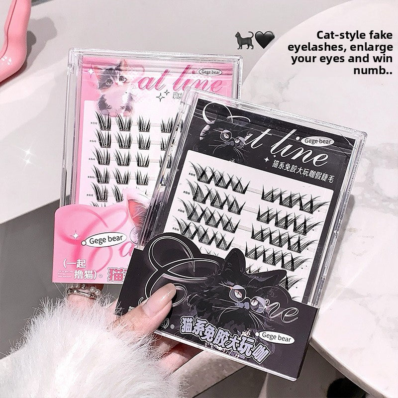 Cat Line Gege Bear 48 Pieces Flase Eyelashes held by hand of a lady on a white background 