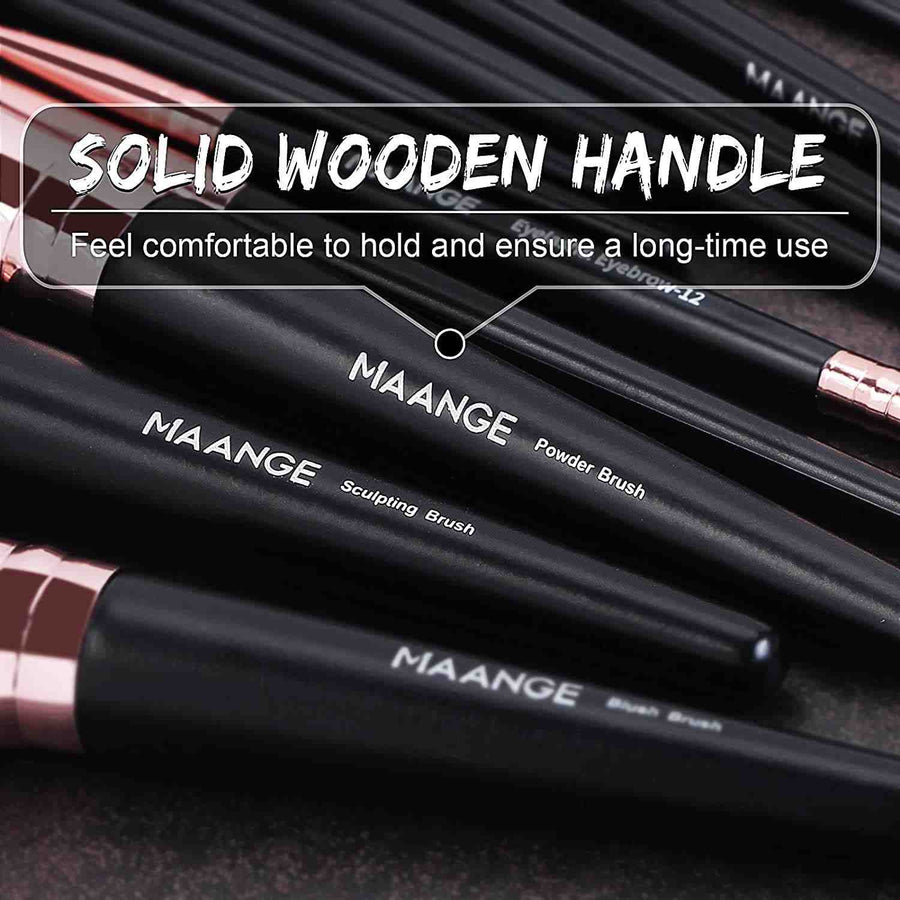 MAANGE powder brushes with a focus on the solid wooden handle