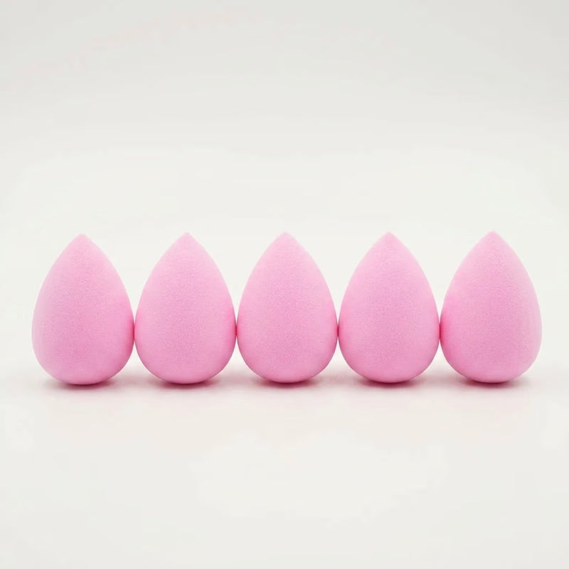 pack of 5 baby pink mini beauty blender on a white background 