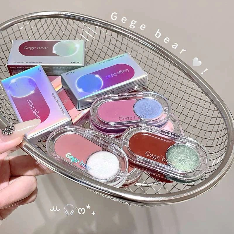 best blush online with 'Geege bear' branding on a metal tray.